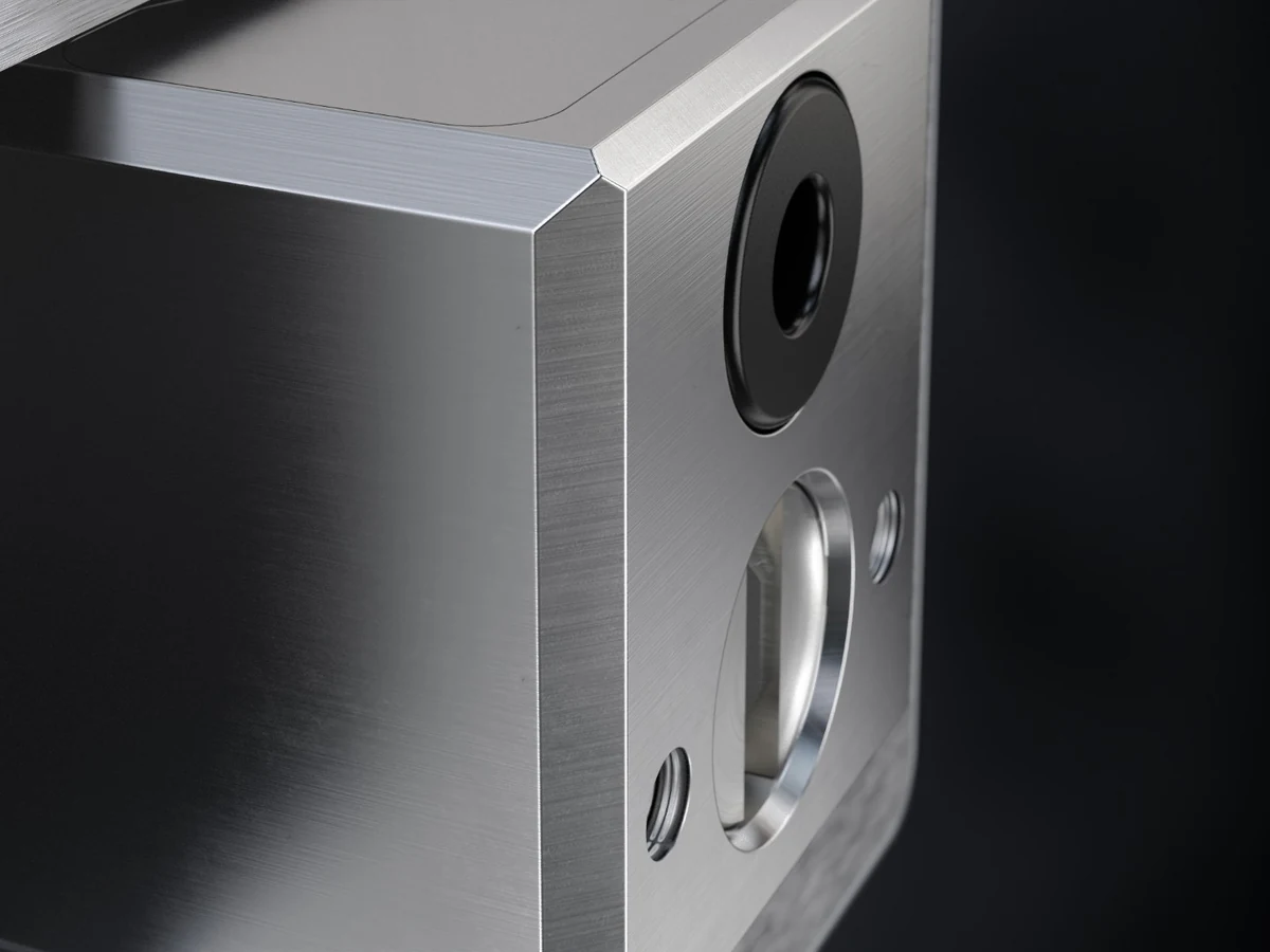 Plumis Automist, product macro side-view detail