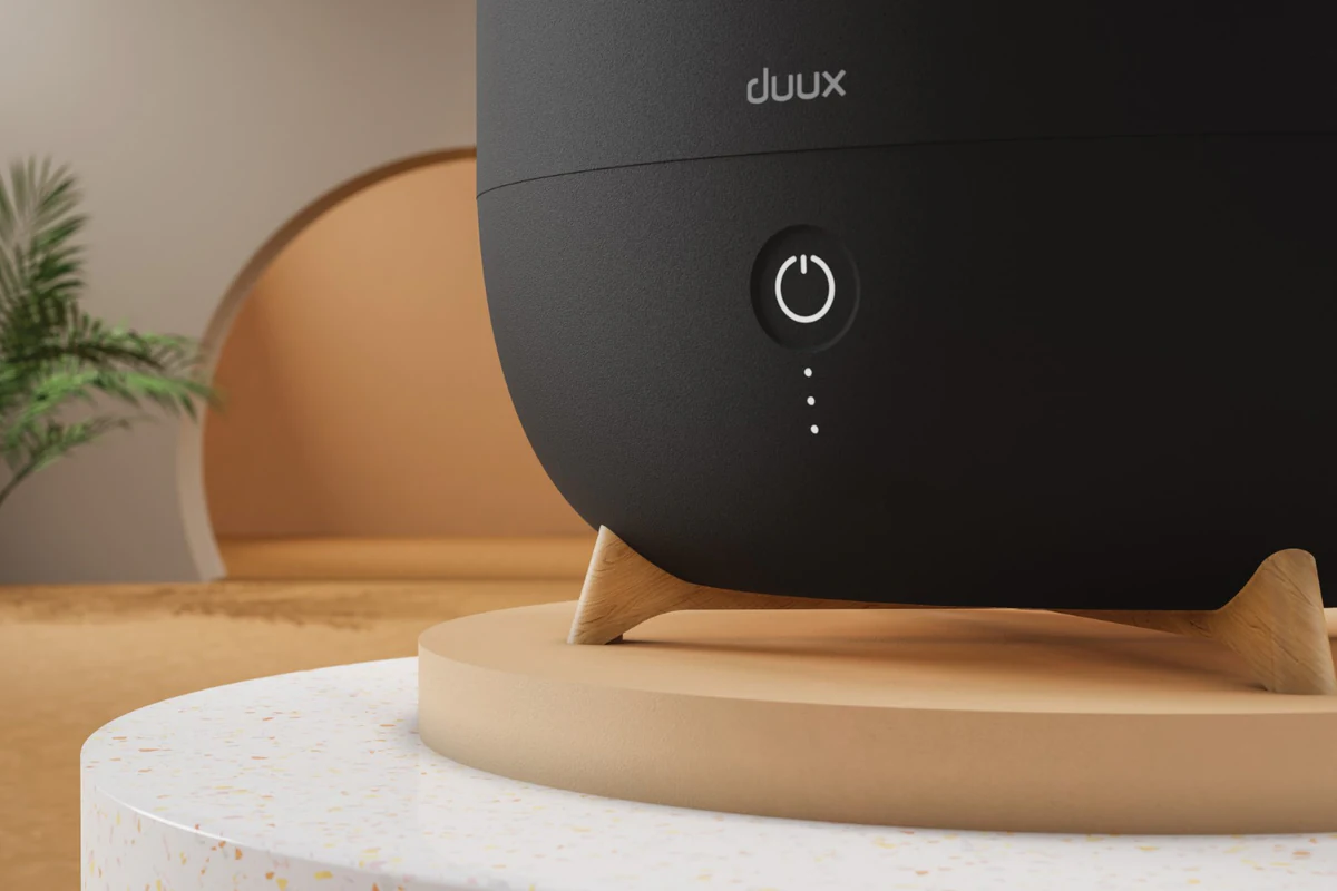 Duux Neo humidifier, Black colourway control panel close-up