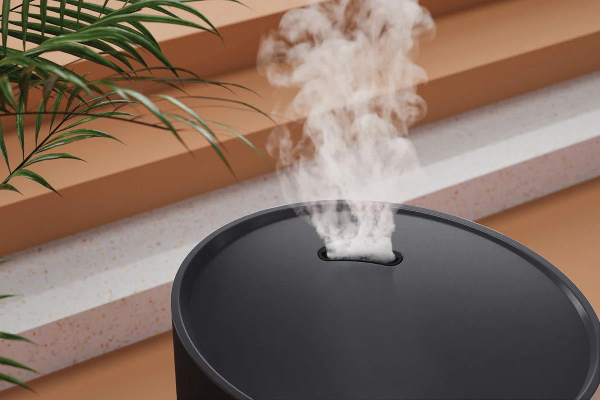 Duux Neo humidifier, Black colourway with simulated mist