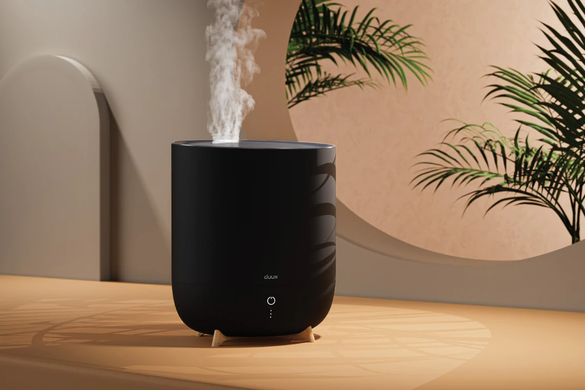 Duux Neo humidifier, Black colourway wide-angle CGI render