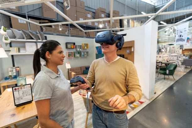 How does VR affect e-commerce?