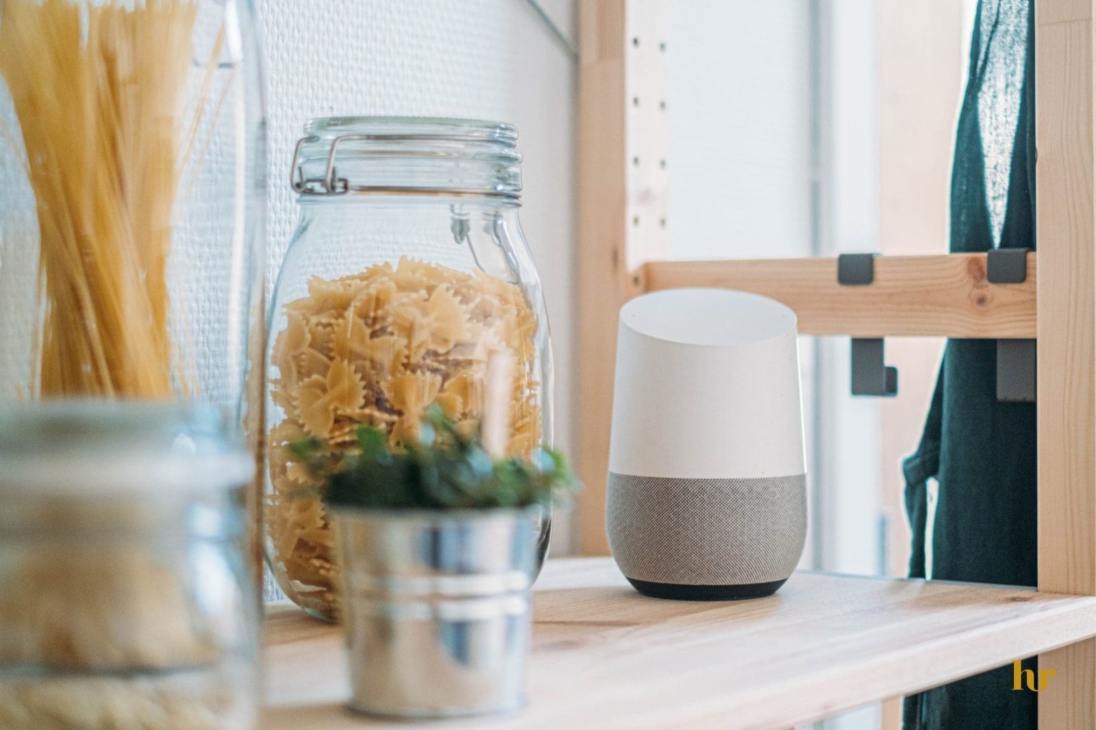 Social Media Adverts for Smart Home Hubs